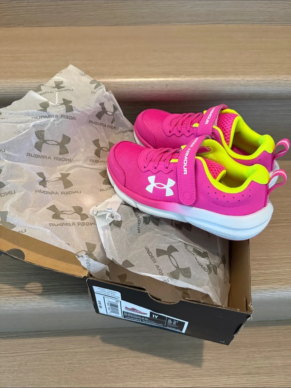 Under Armour Hot Pink & Neon Yellow Kids' Size 1Y Athletic Sneakers